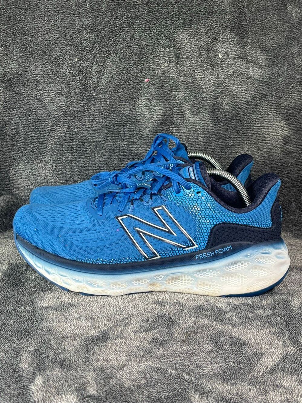 New Balance Fresh Foam More v3 Mens Size 10 D Blue Running Shoes MMORCB3